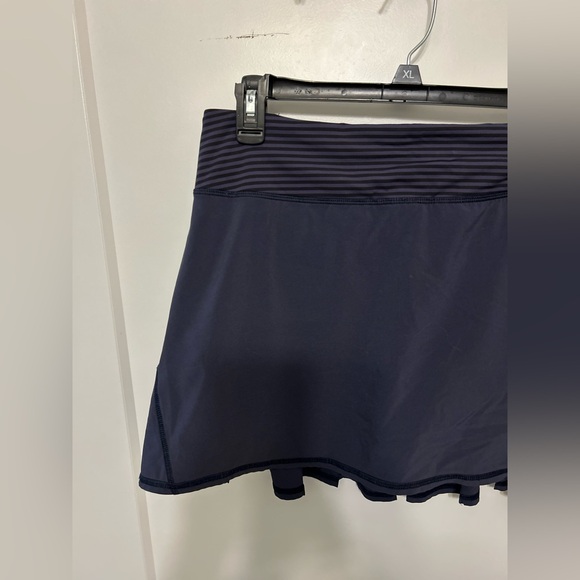 Lululemon Pace Setter Skirt in Dark Purple - Picture 3 of 10